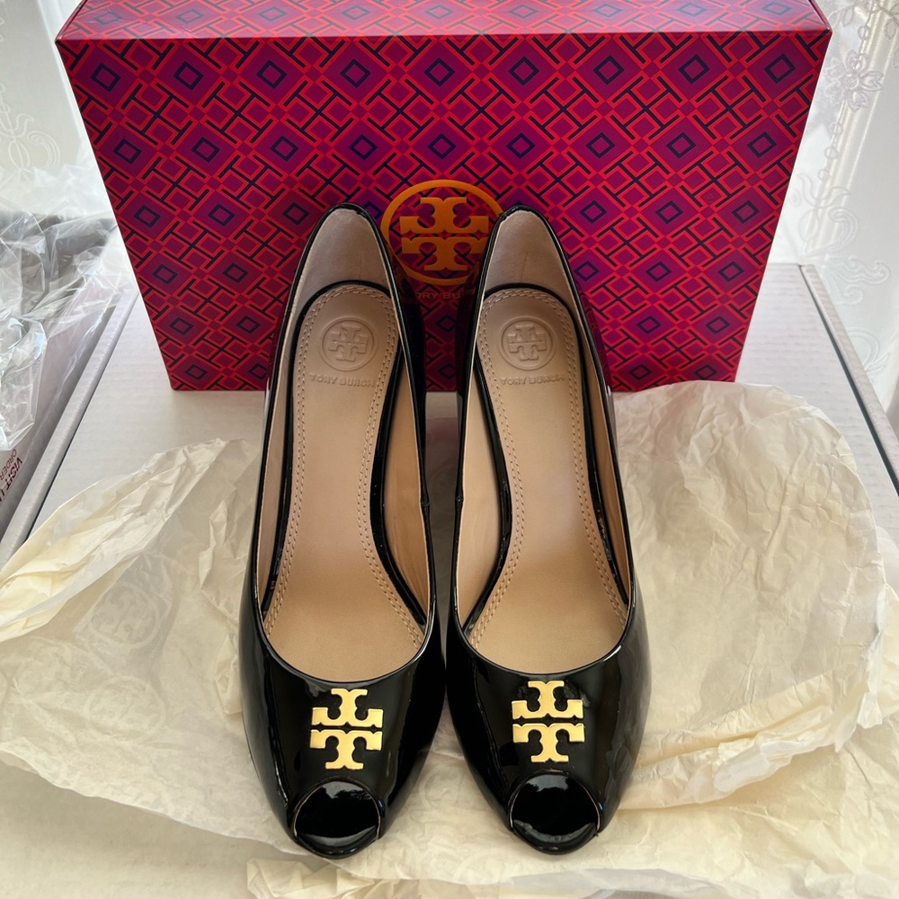Tory Burch Sally 2 - Tumbled Leather Black High Heeled Shoes /Wedges